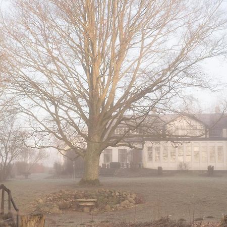 Karlaby Kro Ostra Tommarp Bagian luar foto